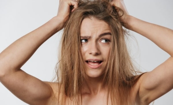 Cabelo fino e quebradiço